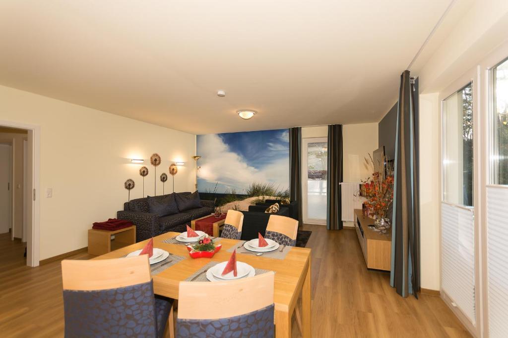 Apartmenthaus Kleiner Falke Ostseebad Ostseebad Binz Zimmer foto
